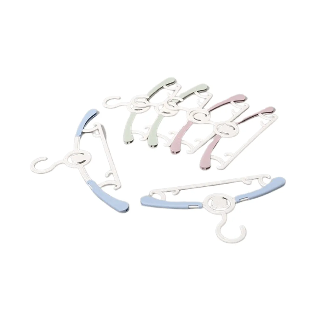 Clothes Hangers - 6 Pcs