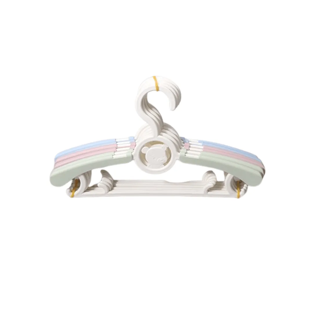 Clothes Hangers - 6 Pcs