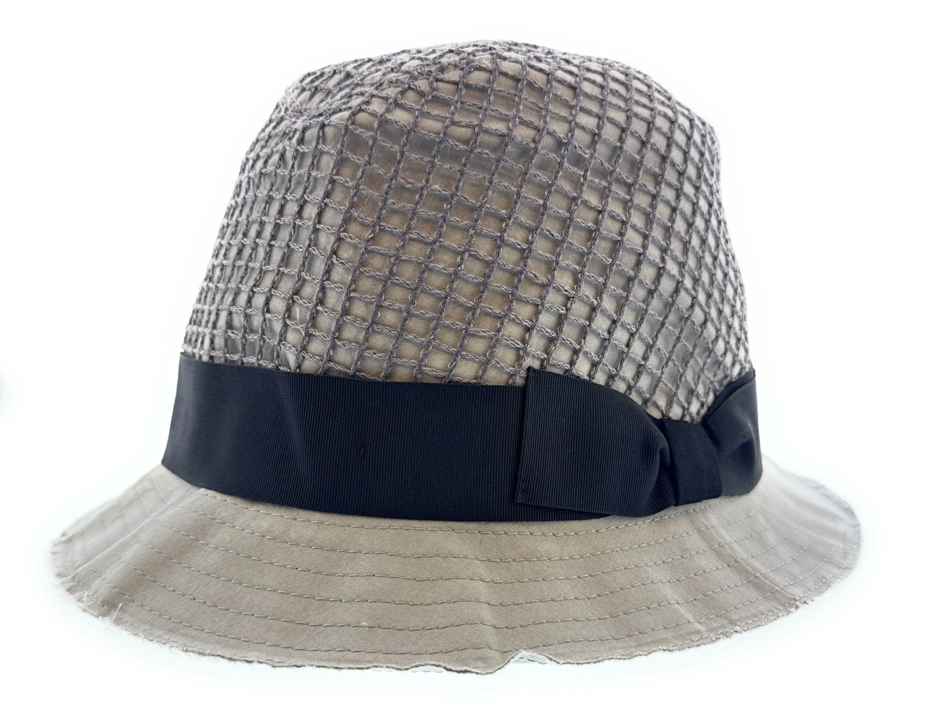 Dolce & Gabbana Stylish Mesh Bucket Hat – Lightweight Fishing, Travel, & Outdoor Sun Hat -Adult XL