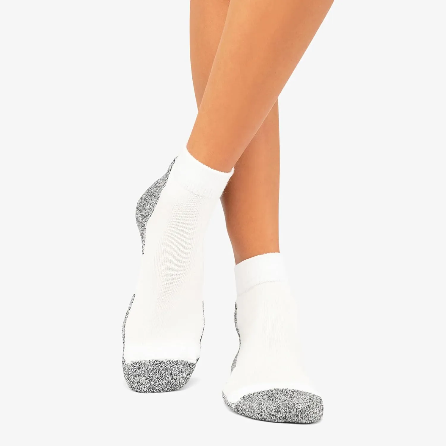 Thorlos Women's LRMXW Thin Cushion Running Ankle Socks
